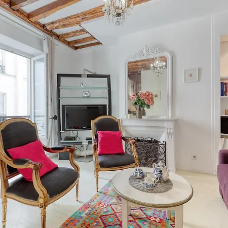 Parisian Cocoon 1bdr Flat - Prime Loc Le Marais Paris
