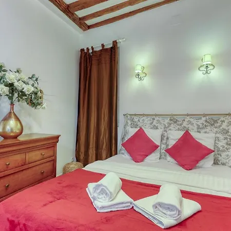Parisian Cocoon 1bdr Flat - Prime Loc Le Marais
