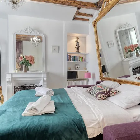 Parisian Cocoon 1bdr Flat - Prime Loc Le Marais *