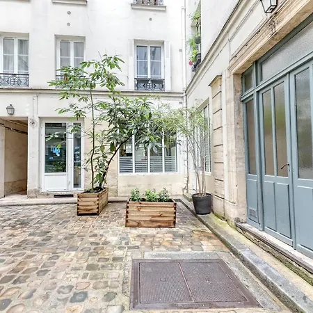 Apartment Parisian Cocoon 1bdr Flat - Prime Loc Le Marais Paris